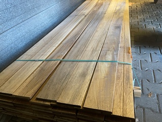 Ca. 69x Guyana Teak Planken Geschaafd Country Grade, 16x140mm, lengte